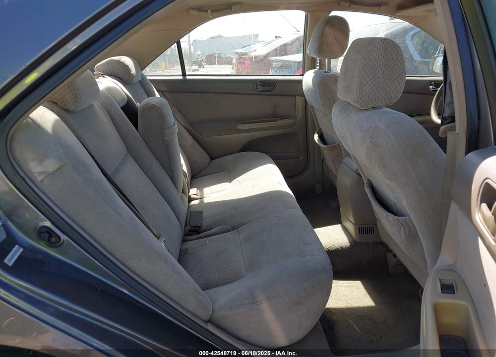 2004 TOYOTA CAMRY LE VIN: 4T1BE32K74U797691