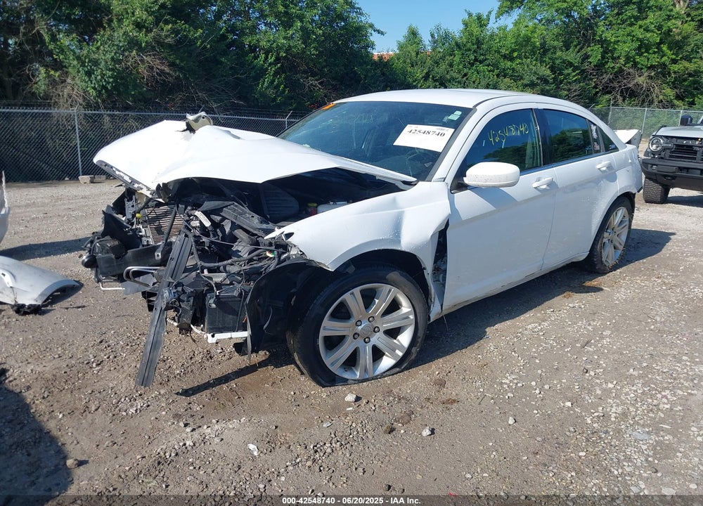 2011 CHRYSLER 200 VIN: 1C3BC1FB7BN612429