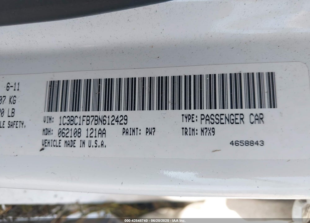 2011 CHRYSLER 200 VIN: 1C3BC1FB7BN612429