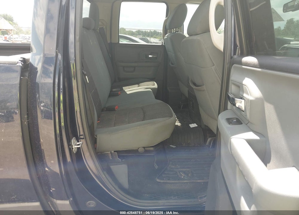 2013 RAM 1500 VIN: 1C6RR7GG7DS641611