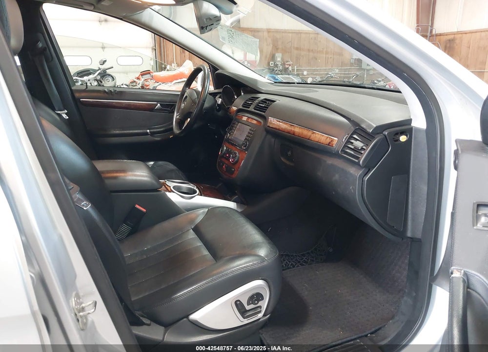 2006 MERCEDES-BENZ R 500 VIN: 4JGCB75E36A004479