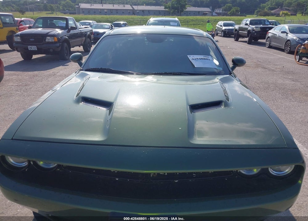 2019 DODGE CHALLENGER SXT VIN: 2C3CDZAG8KH635424