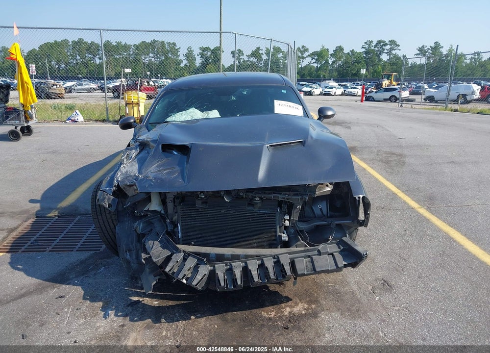 2018 DODGE CHALLENGER VIN: 2C3CDZAG2JH231873