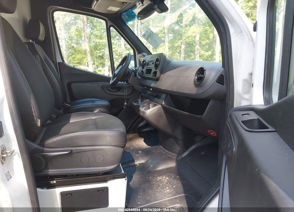 2023 MERCEDES-BENZ SPRINTER 2500 STANDARD ROOF 4-CYL GAS VIN: W1Y40BHY3PT129006