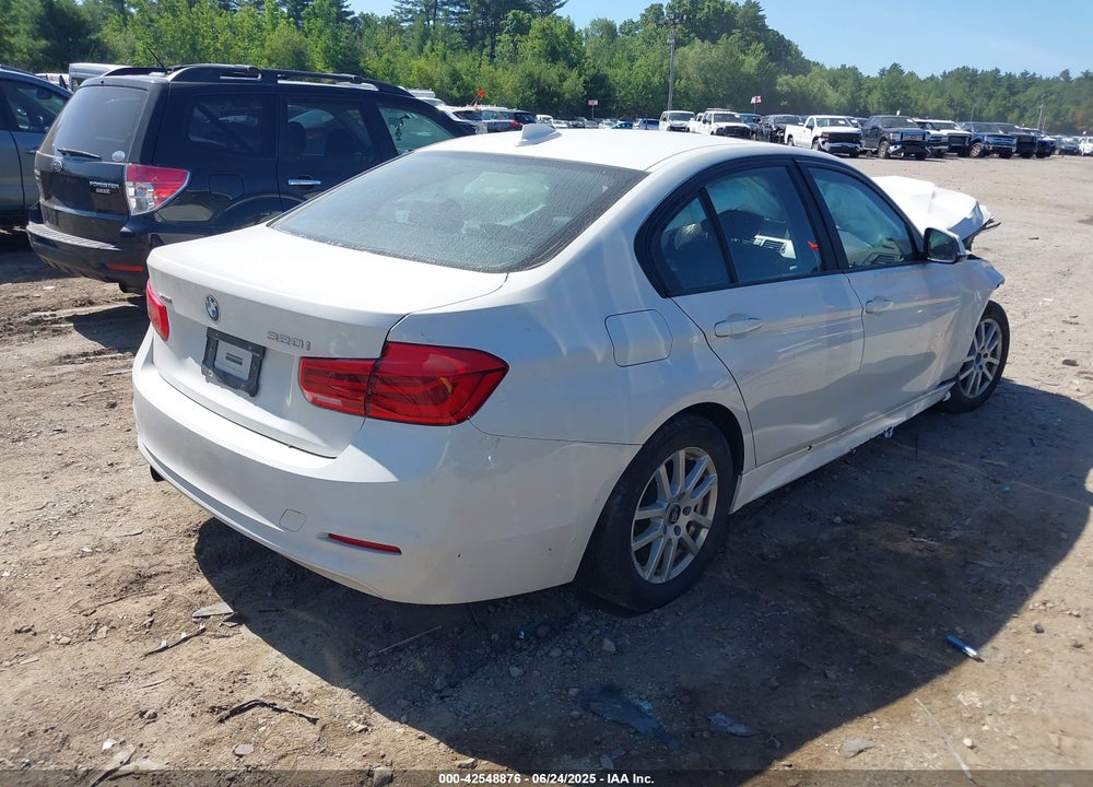2016 BMW 3 SERIES VIN: WBA8E5G59GNT94515