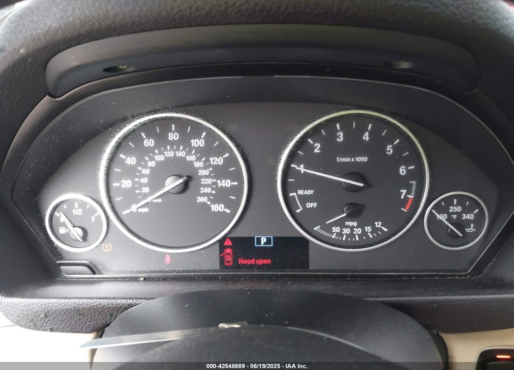 2018 BMW 3 SERIES VIN: WBA8E5G52JNV01959