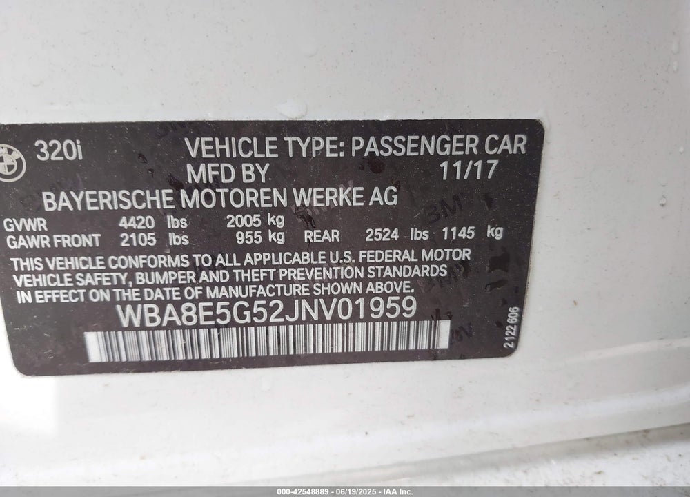2018 BMW 3 SERIES VIN: WBA8E5G52JNV01959