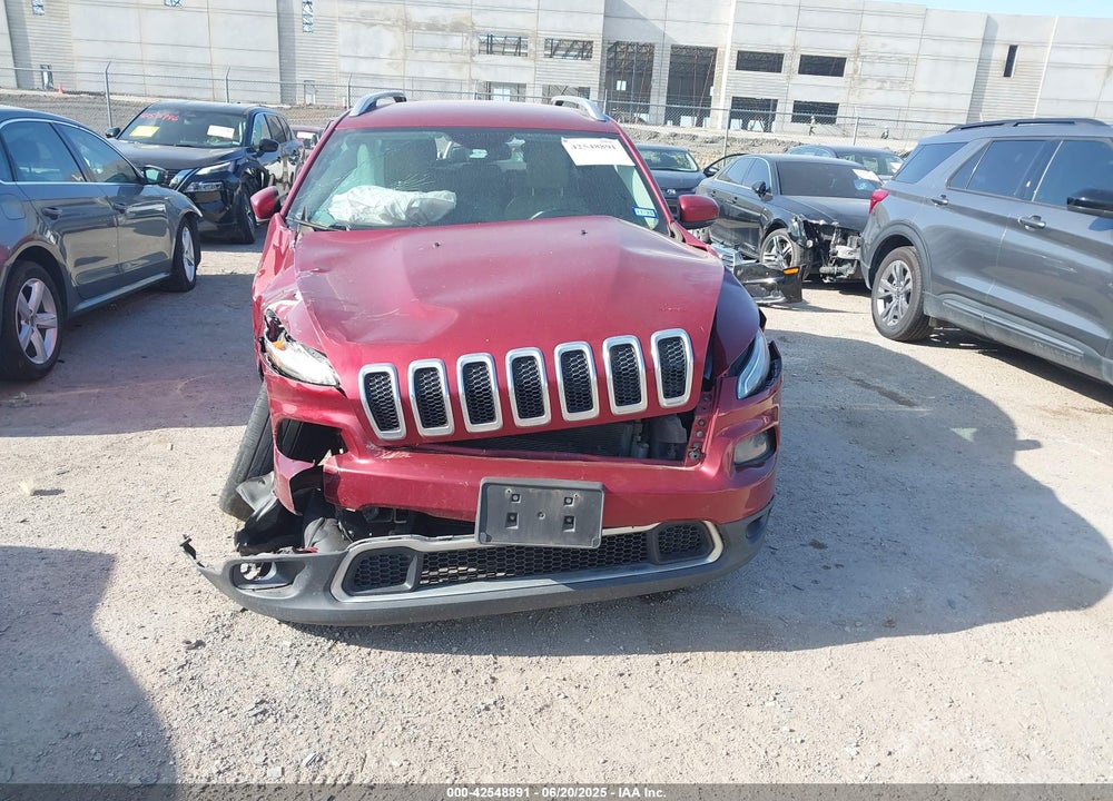2016 JEEP CHEROKEE VIN: 1C4PJLDB8GW160935