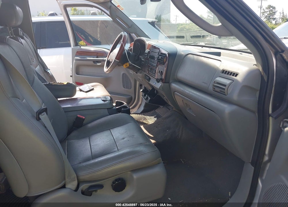 2005 FORD F-250 VIN: 1FTSX20Y75EC35883