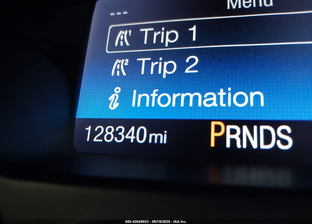 2015 FORD FOCUS VIN: 1FADP3K22FL378590