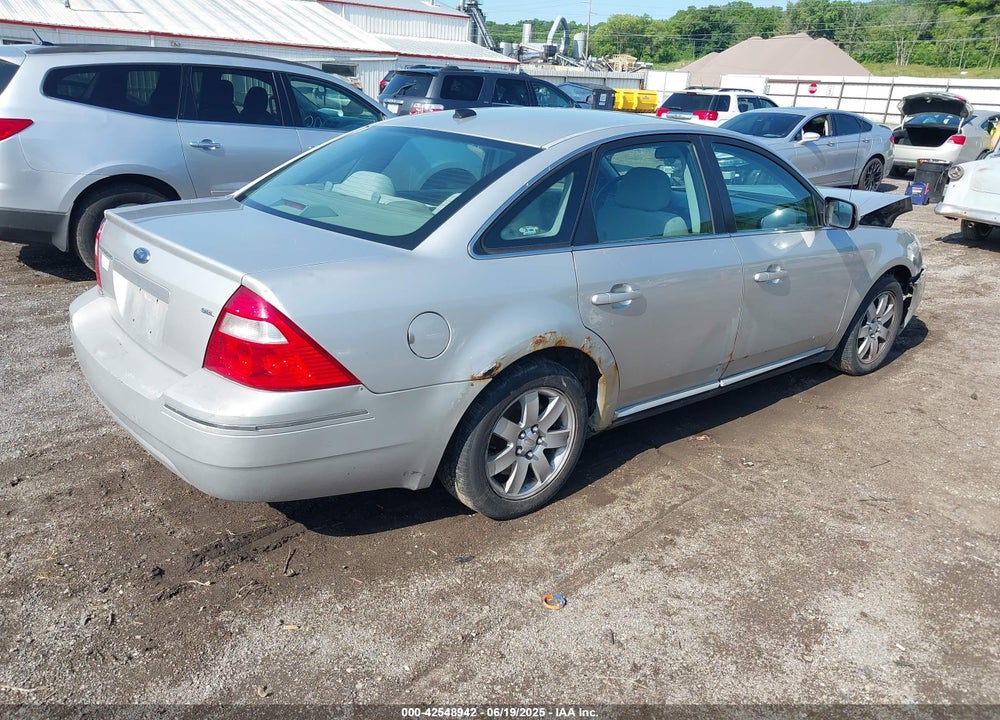 2007 FORD FIVE HUNDRED VIN: 1FAFP24177G101452