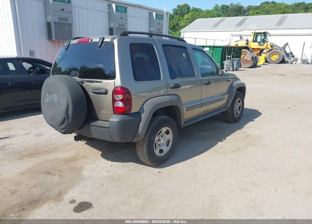 2007 JEEP LIBERTY VIN: 1J4GL48K57W701962