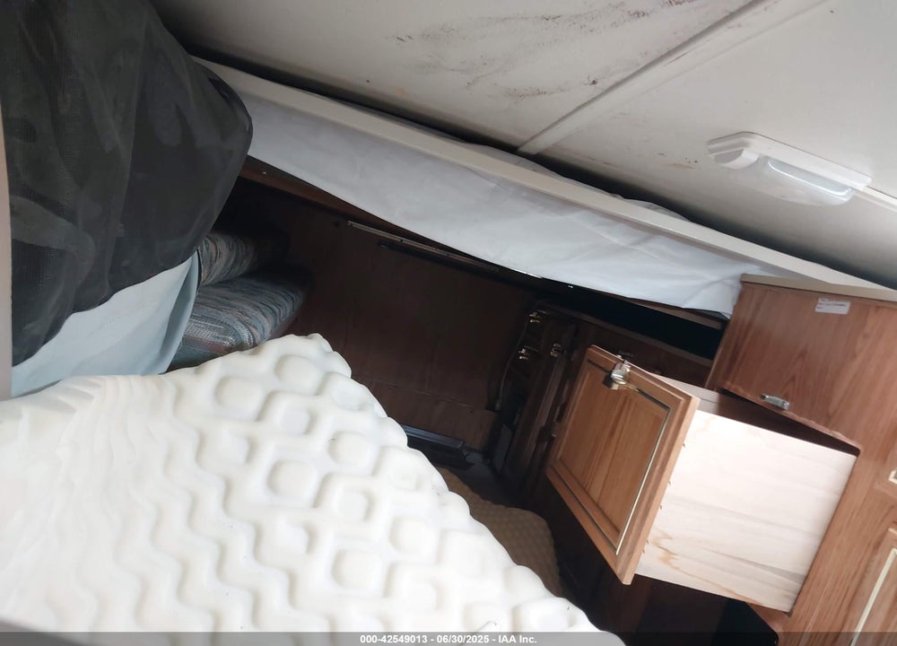 1991 JAYCO CAMPER VIN: 1UJAJ02H0M1AZ0063