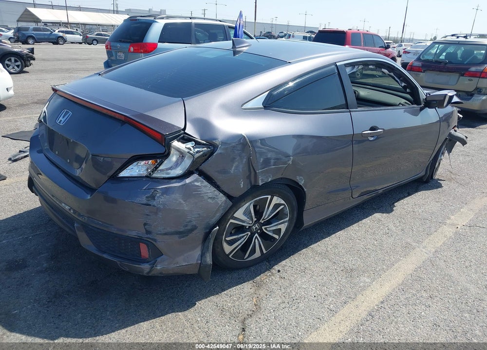 2018 HONDA CIVIC VIN: 2HGFC3B38JH355796
