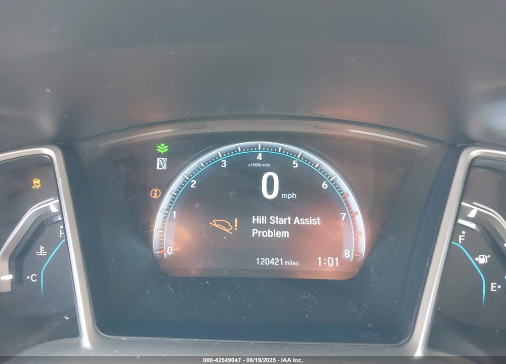 2018 HONDA CIVIC VIN: 2HGFC3B38JH355796