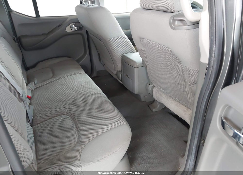 2007 NISSAN FRONTIER VIN: 1N6AD09W97C441406