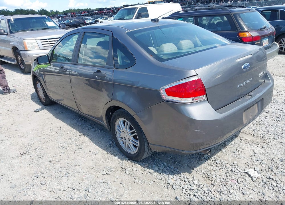 2011 FORD FOCUS VIN: 1FAHP3FN1BW173857