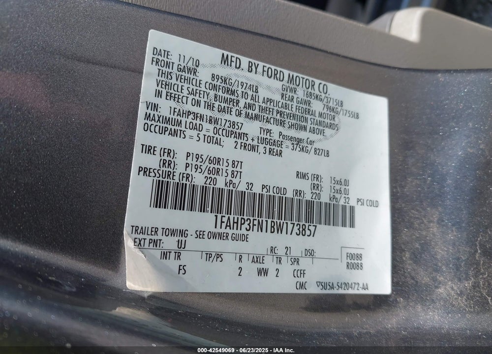 2011 FORD FOCUS VIN: 1FAHP3FN1BW173857