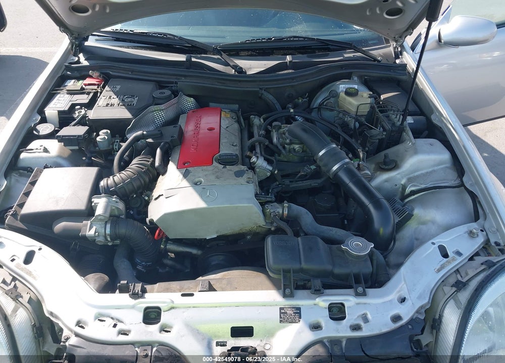 2000 MERCEDES-BENZ SLK 230 KOMPRESSOR VIN: WDBKK47F5YF160242