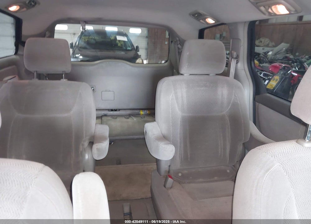 2006 TOYOTA SIENNA XLE VIN: 5TDZA22CX6S460117