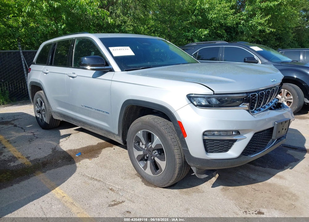 2024 JEEP GRAND CHEROKEE 4XE VIN: 1C4RJYB67R8516567