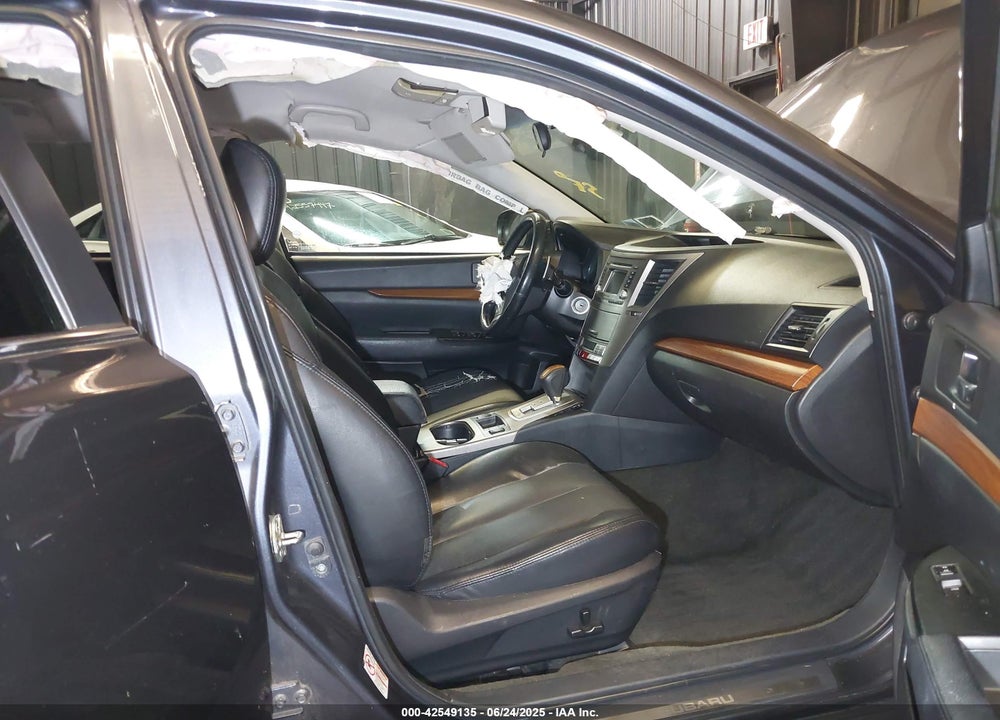 2014 SUBARU OUTBACK VIN: 4S4BRBKC9E3231370