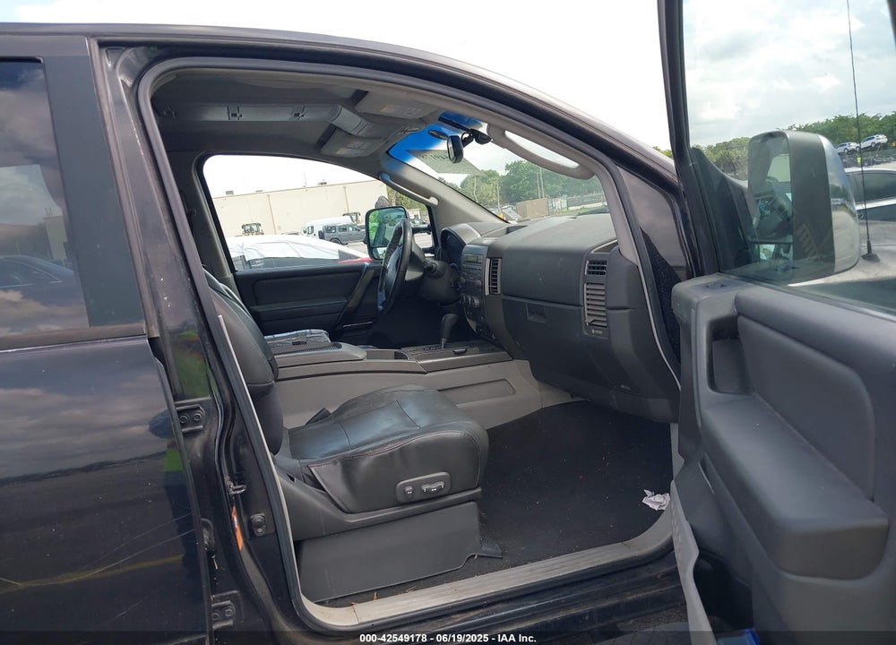 2004 NISSAN TITAN XE/SE/LE VIN: 1N6AA07B54N583681
