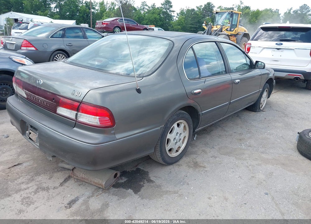 1999 INFINITI I30 LIMITED/STANDARD/TOURING VIN: JNKCA21A3XT761688