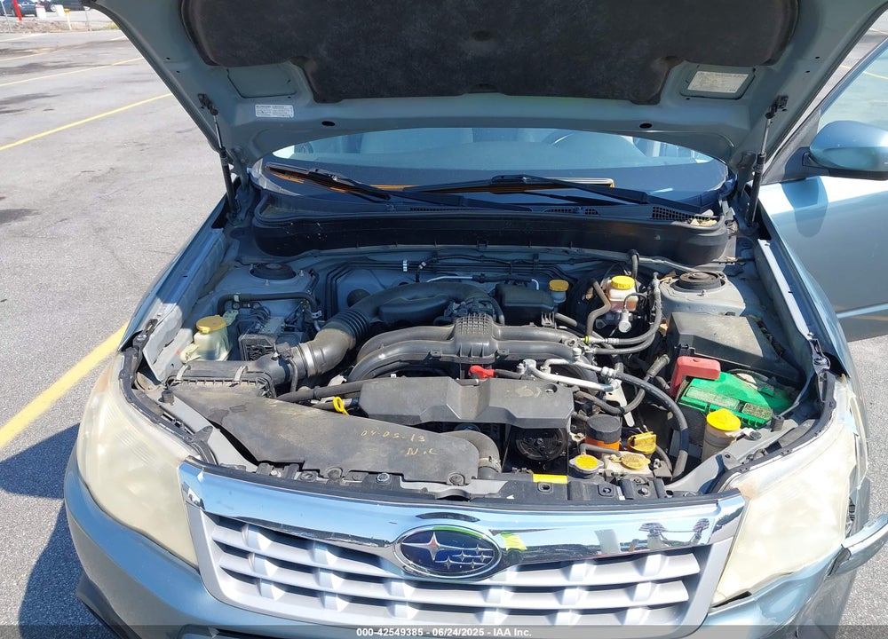 2013 SUBARU FORESTER VIN: JF2SHADCXDG423937
