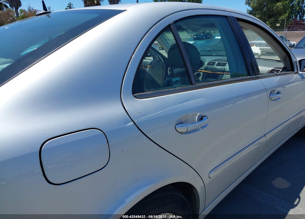 2003 MERCEDES-BENZ E 320 VIN: WDBUF65J53A083930