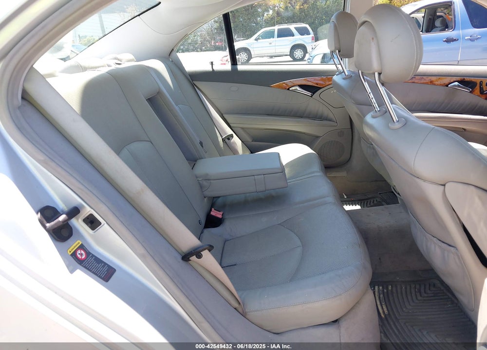 2003 MERCEDES-BENZ E 320 VIN: WDBUF65J53A083930