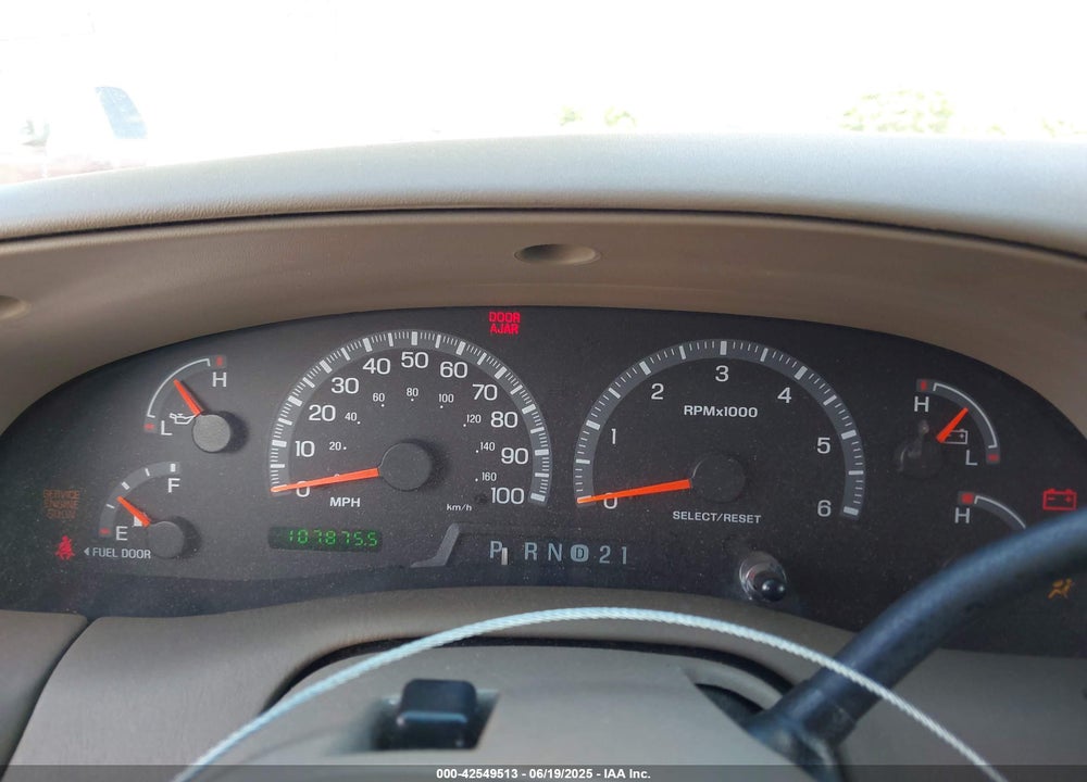 2002 FORD EXPEDITION XLT VIN: 1FMRU15WX2LA22230