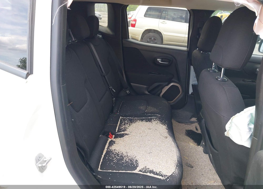 2016 JEEP RENEGADE VIN: ZACCJBBT7GPC72238
