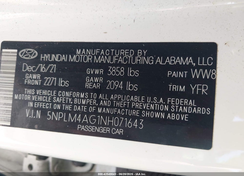 2022 HYUNDAI ELANTRA VIN: 5NPLM4AG1NH071643