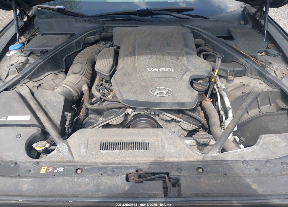 2015 HYUNDAI GENESIS VIN: KMHGN4JE9FU023078