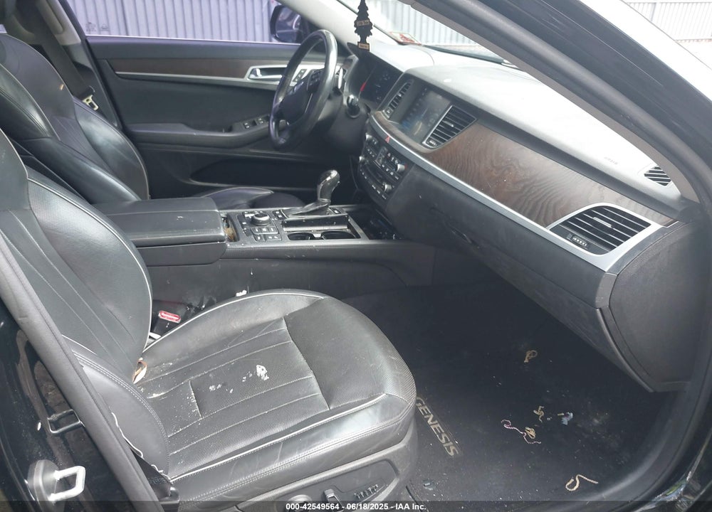 2015 HYUNDAI GENESIS VIN: KMHGN4JE9FU023078