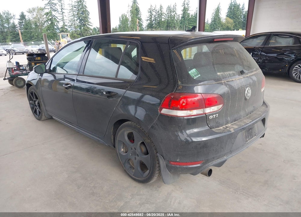 2011 VOLKSWAGEN GTI VIN: WVWHV7AJ2BW113534
