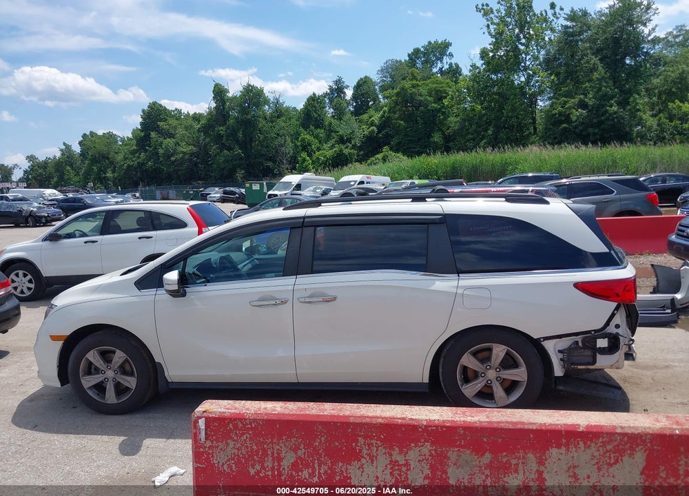 2018 HONDA ODYSSEY EX-L VIN: 5FNRL6H79JB109918