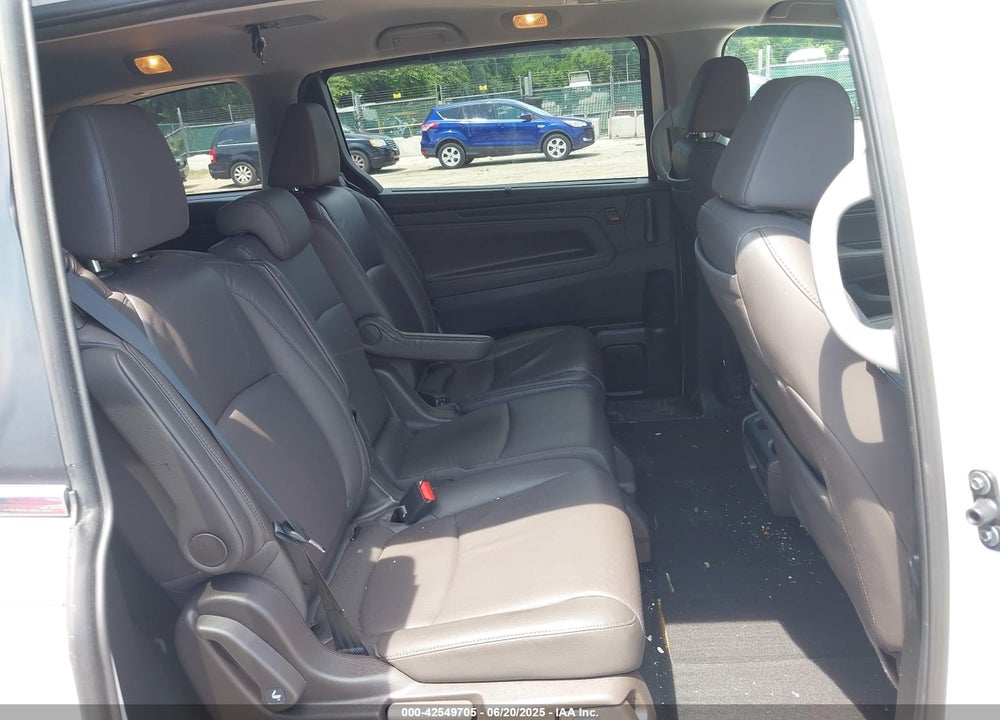 2018 HONDA ODYSSEY EX-L VIN: 5FNRL6H79JB109918