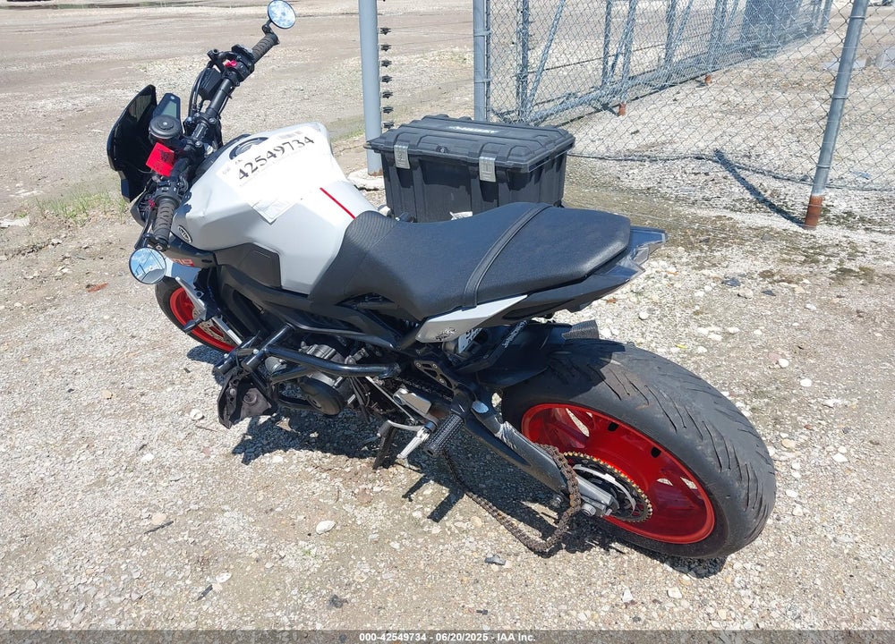 2020 YAMAHA MT09 VIN: JYARN53E9LA007116