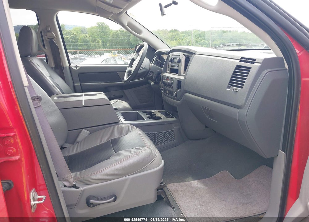 2008 DODGE RAM 1500 SLT VIN: 1D7HA18268J239530