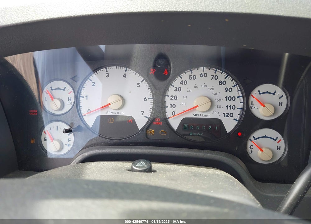 2008 DODGE RAM 1500 SLT VIN: 1D7HA18268J239530