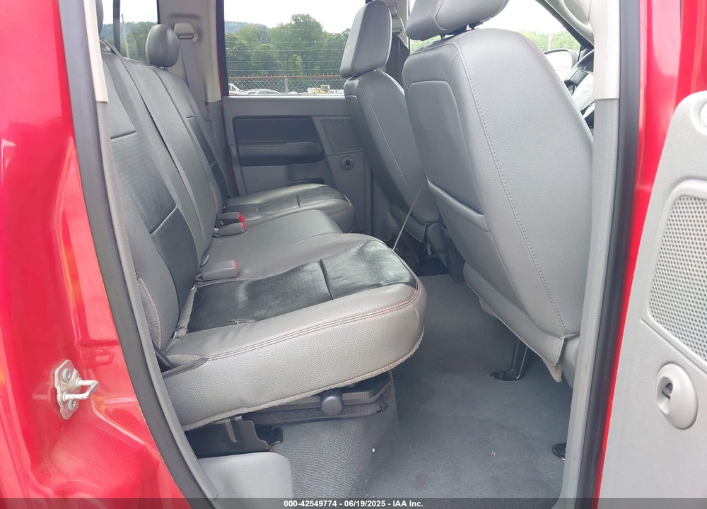 2008 DODGE RAM 1500 SLT VIN: 1D7HA18268J239530