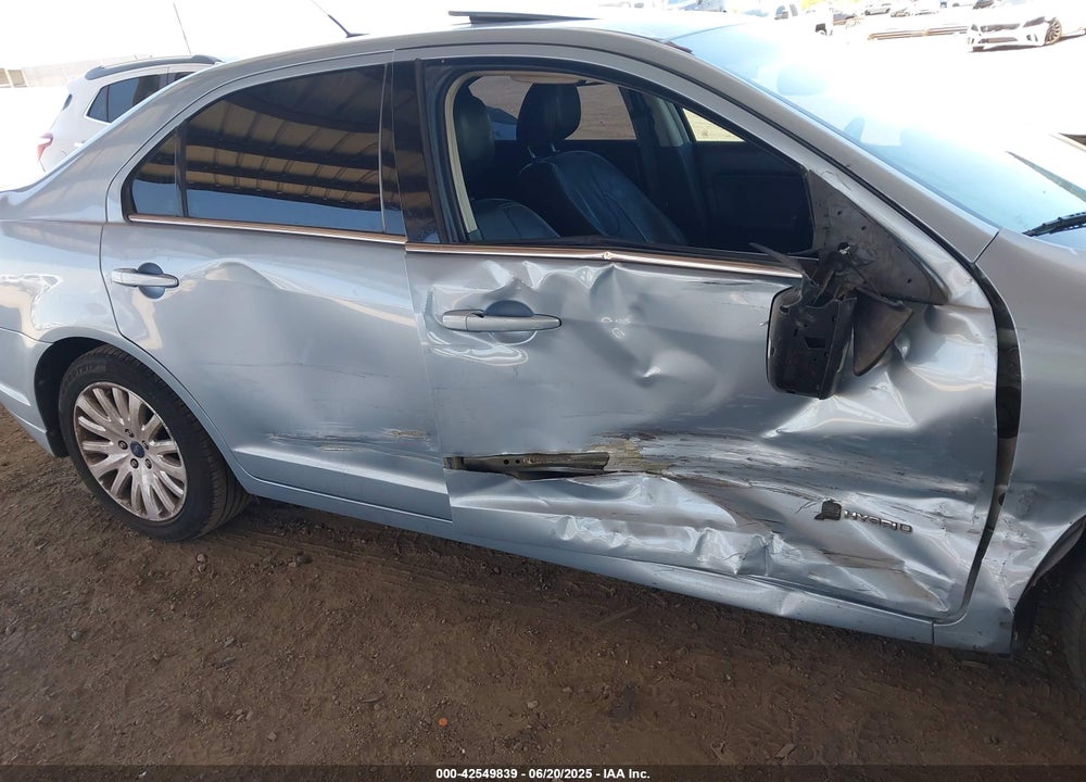 2010 FORD FUSION HYBRID VIN: 3FADP0L32AR143350
