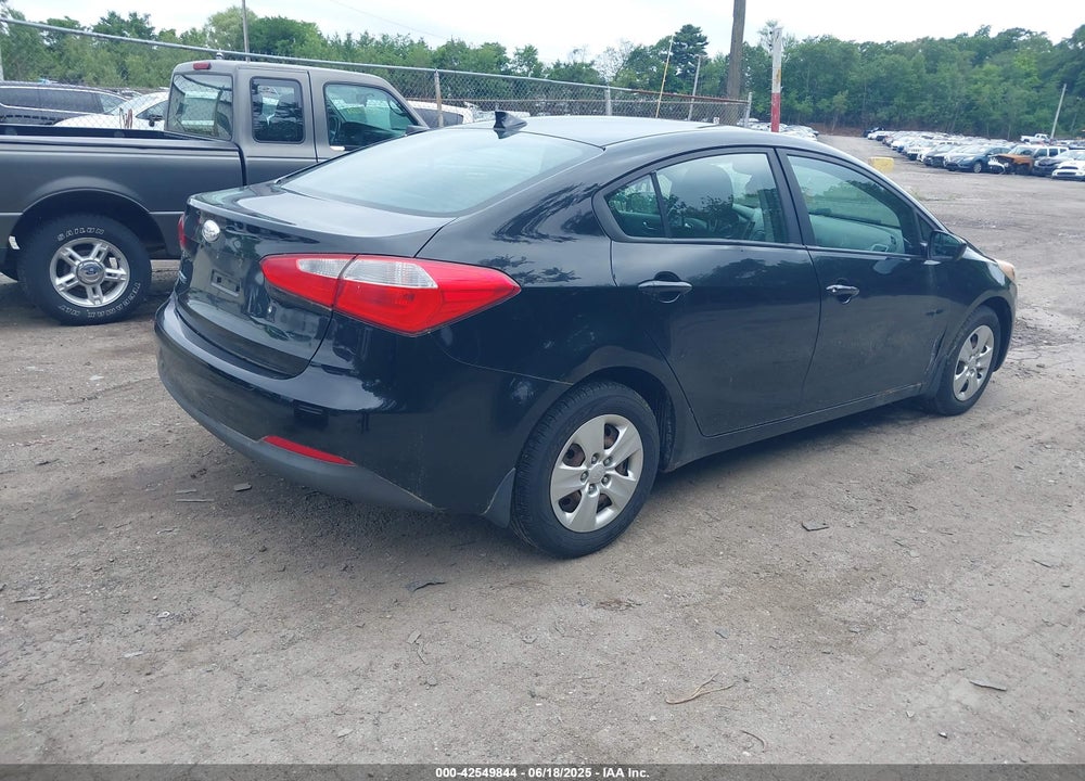 2014 KIA FORTE VIN: KNAFK4A63E5185389