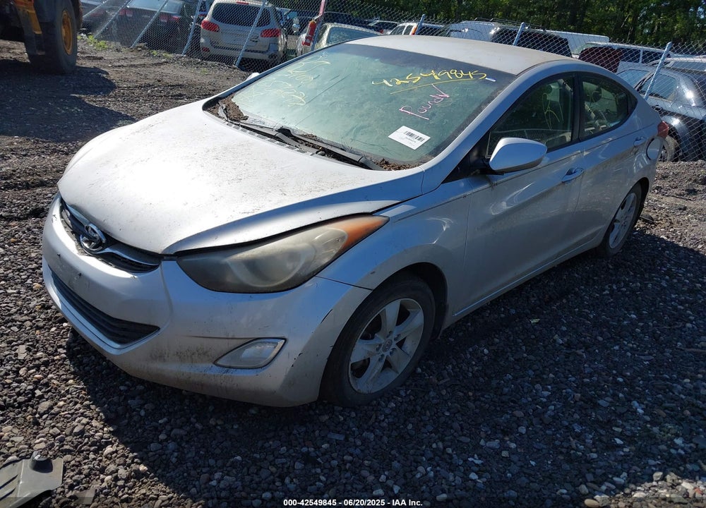 2013 HYUNDAI ELANTRA VIN: KMHDH4AE2DU884495