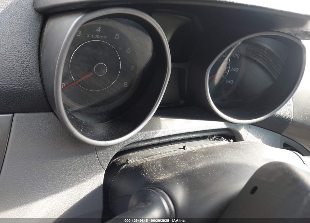 2013 HYUNDAI ELANTRA VIN: KMHDH4AE2DU884495