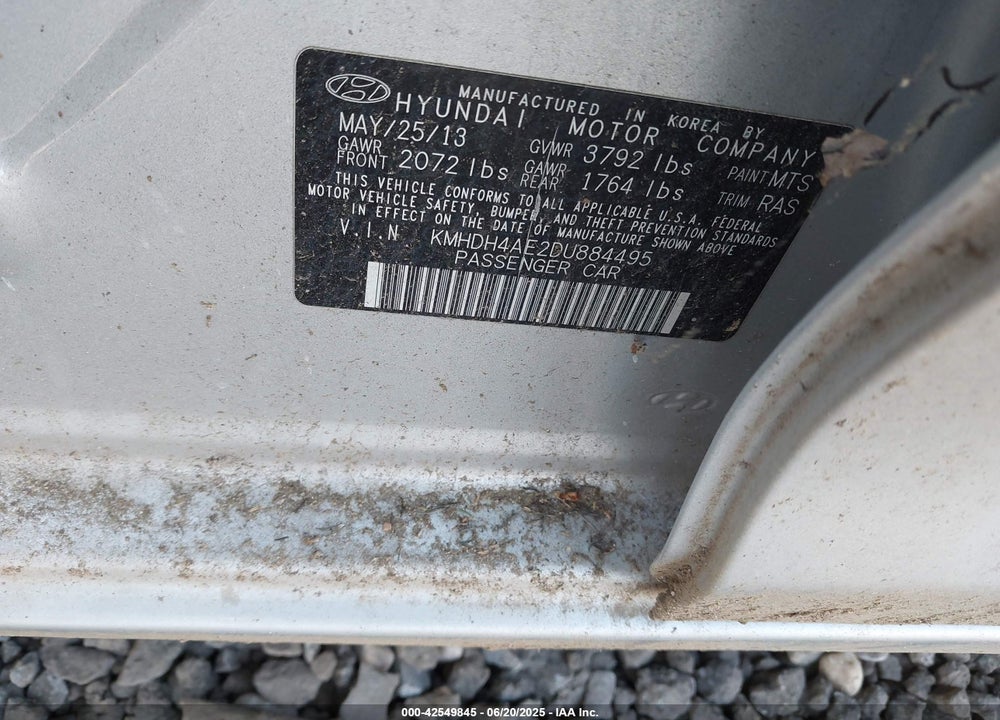 2013 HYUNDAI ELANTRA VIN: KMHDH4AE2DU884495