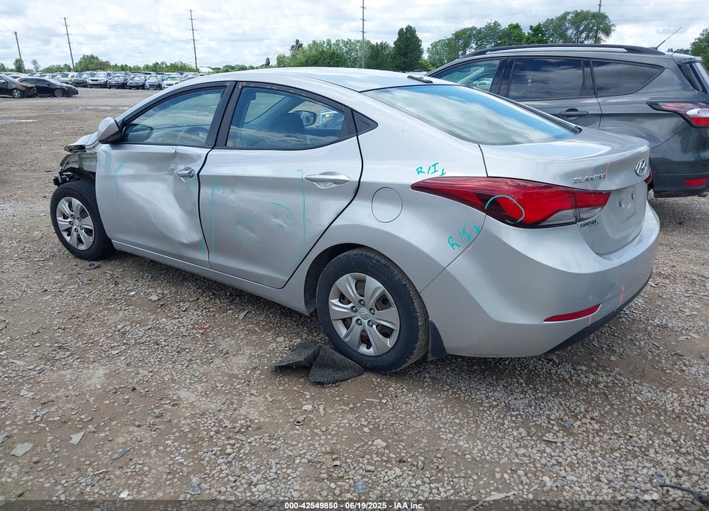2016 HYUNDAI ELANTRA VIN: KMHDH4AE1GU588680