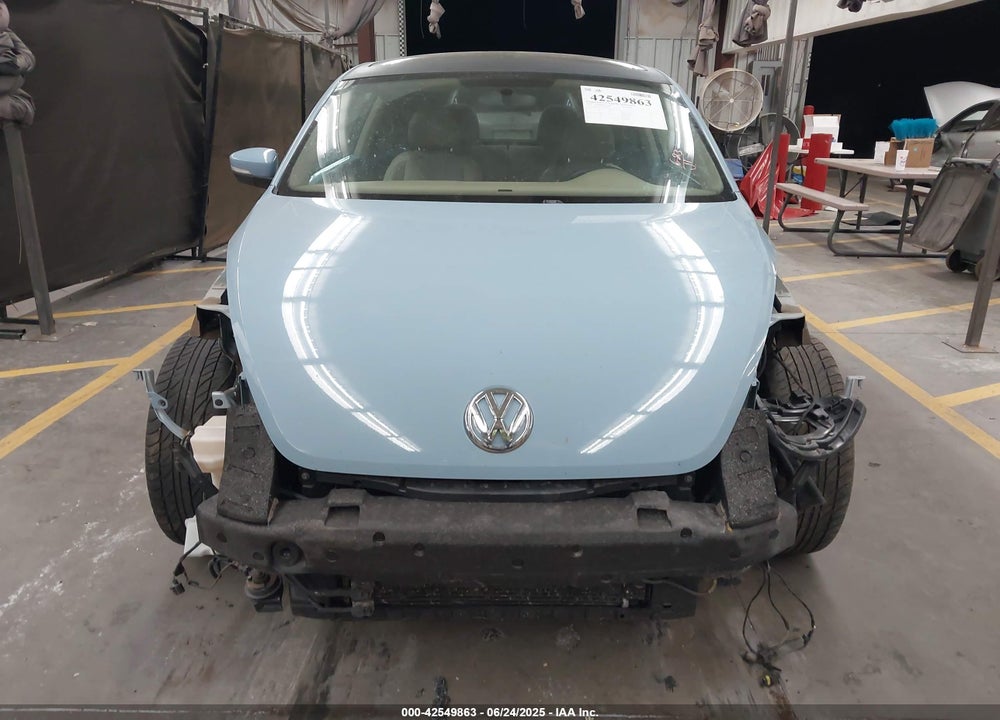 2014 VOLKSWAGEN BEETLE VIN: 3VWJ17ATXEM663919